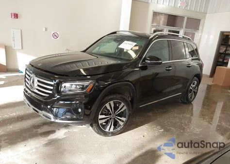 2025 Mercedes-Benz Glb 250 4Matic z USA, uszkodzony, nr VIN W1N4M4HB2SW392023